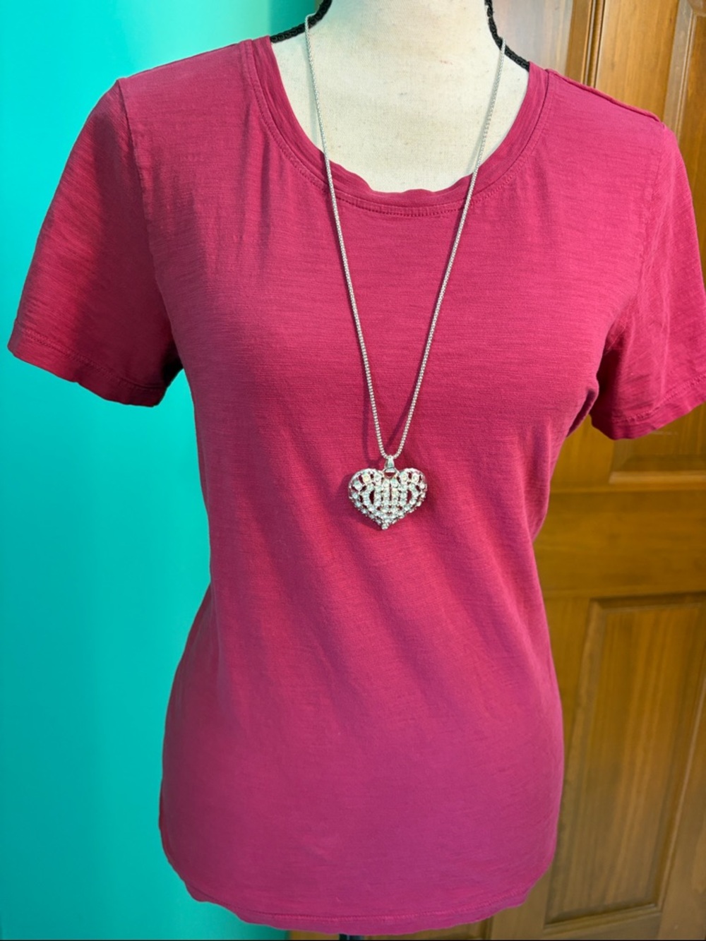 Tommy Bahama Short Sleeve Tee in Berry Pink